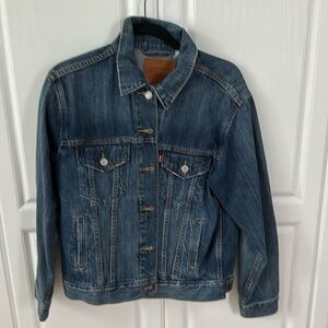 Levi Trucker Jacket